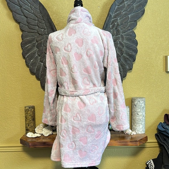 Bebe Heart Print Bath Robe - Picture 6 of 8